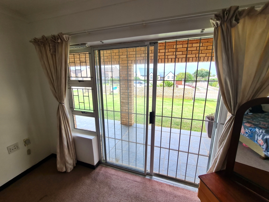 2 Bedroom Property for Sale in Noorsekloof Eastern Cape